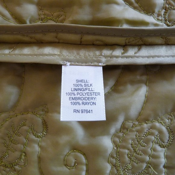 J Jill  green silk embroidered quilted jacket L button front light weight - Picture 4 of 4